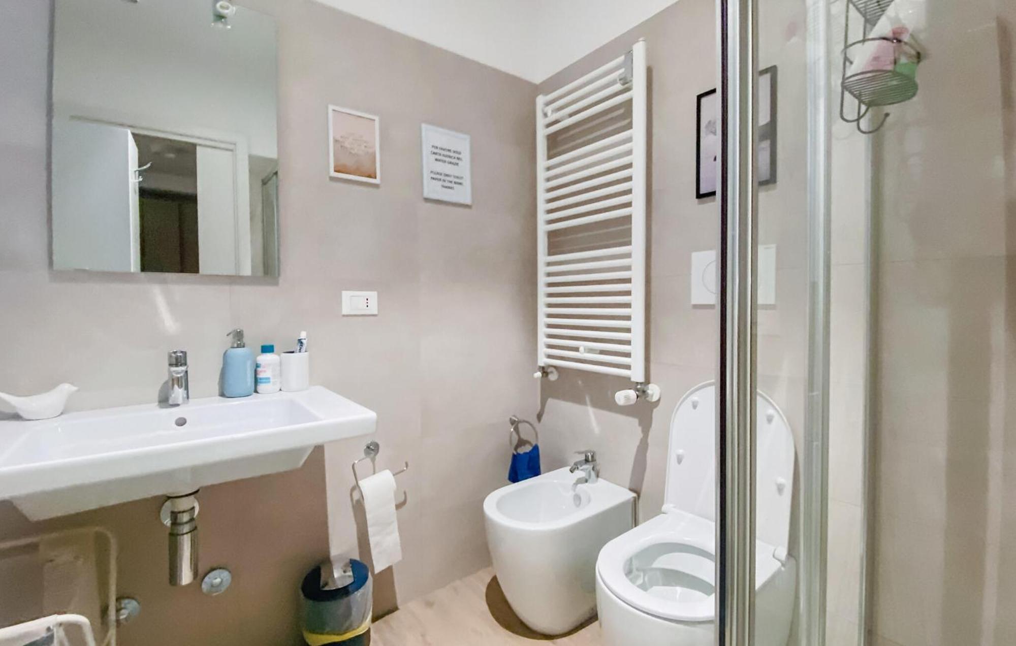Apartamento Stunning In With Wifi Roma